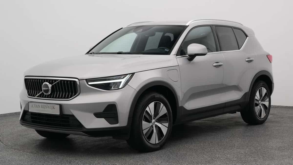Volvo XC40 (2022) — foto 1