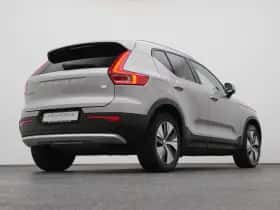 Volvo XC40 (2022) thumbnail 16