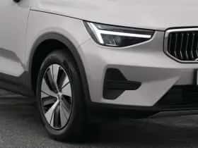 Volvo XC40 (2022) thumbnail 17