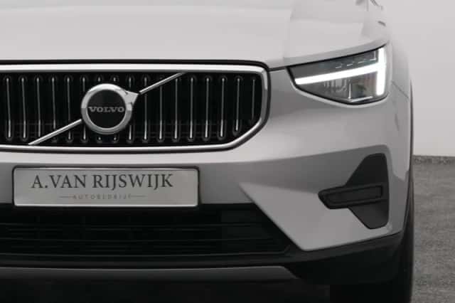 Volvo XC40 (2022) thumbnail 19