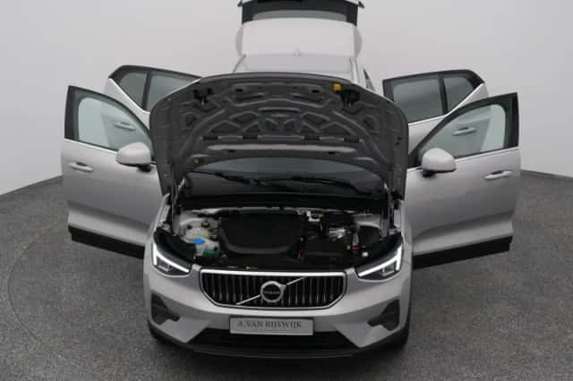 Volvo XC40 (2022) thumbnail 27