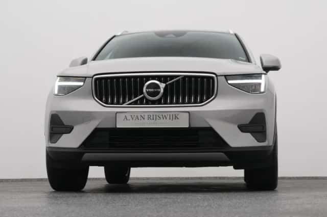 Volvo XC40 (2022) thumbnail 35
