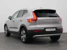 Volvo XC40 (2022) thumbnail 5