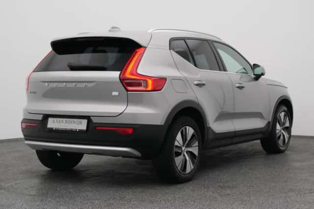 Volvo XC40 (2022) thumbnail 6