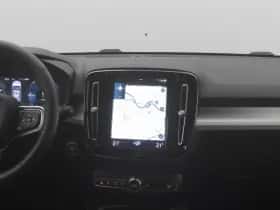 Volvo XC40 (2022) thumbnail 8