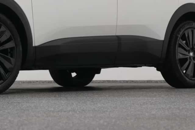 Peugeot 3008 (2021) thumbnail 37