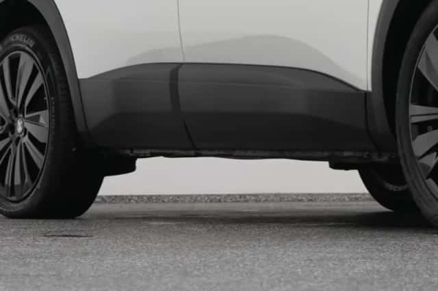 Peugeot 3008 (2021) thumbnail 38