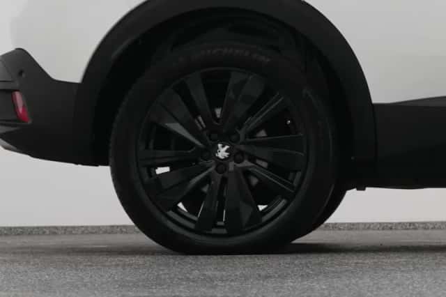 Peugeot 3008 (2021) thumbnail 41