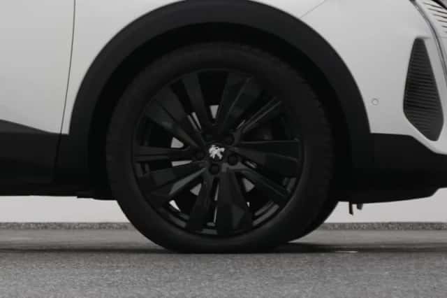 Peugeot 3008 (2021) thumbnail 42
