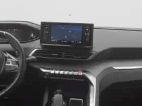 Peugeot 3008 (2021) thumbnail 8