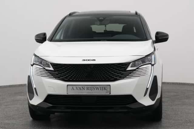 Peugeot 3008 (2021) thumbnail 9