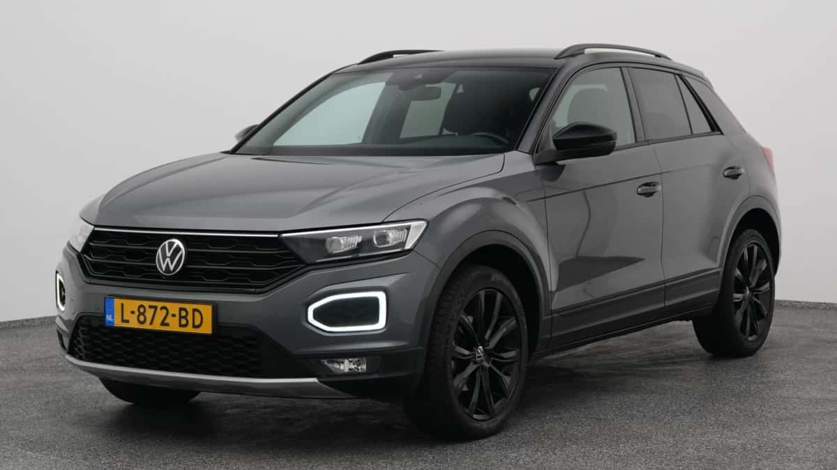 Volkswagen T-Roc (2021) — foto 1