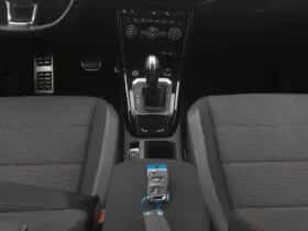 Volkswagen T-Roc (2021) thumbnail 12