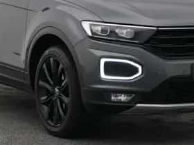 Volkswagen T-Roc (2021) thumbnail 17