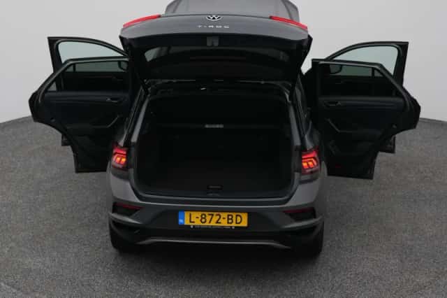 Volkswagen T-Roc (2021) thumbnail 29