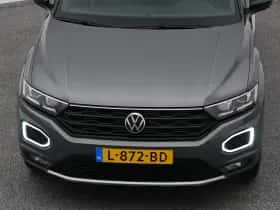 Volkswagen T-Roc (2021) thumbnail 30
