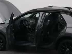 Volkswagen T-Roc (2021) thumbnail 33
