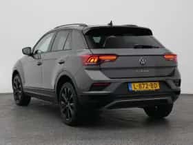Volkswagen T-Roc (2021) thumbnail 5