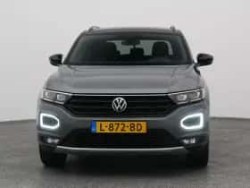 Volkswagen T-Roc (2021) thumbnail 9