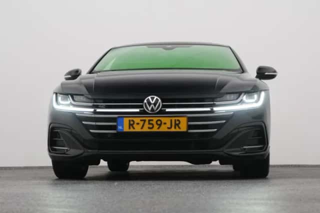 Volkswagen Arteon (2022) thumbnail 35