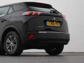 Peugeot e-2008 (2021) thumbnail 23