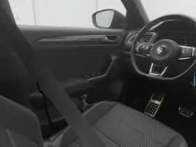 Volkswagen T-Roc (2021) thumbnail 11