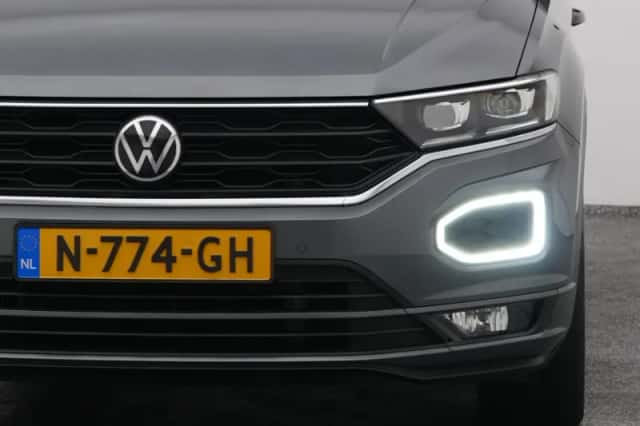 Volkswagen T-Roc (2021) thumbnail 19