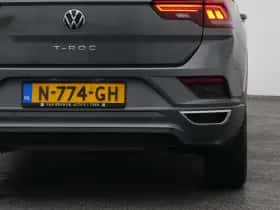 Volkswagen T-Roc (2021) thumbnail 20