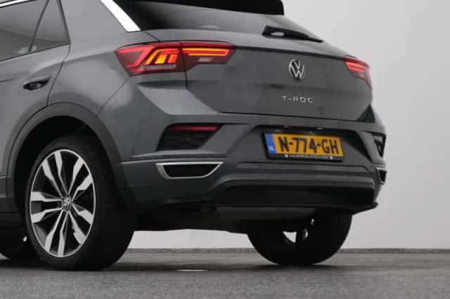 Volkswagen T-Roc (2021) thumbnail 22