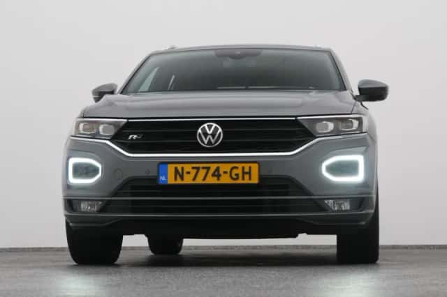 Volkswagen T-Roc (2021) thumbnail 35