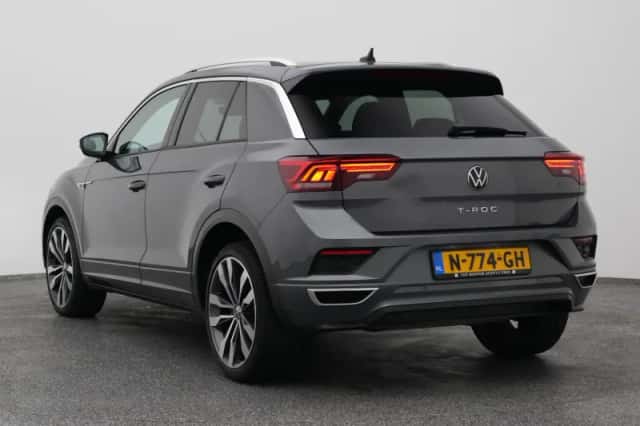 Volkswagen T-Roc (2021) thumbnail 5