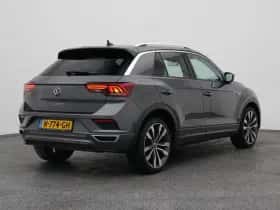 Volkswagen T-Roc (2021) thumbnail 6