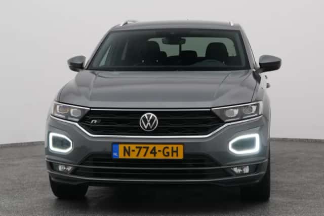 Volkswagen T-Roc (2021) thumbnail 9