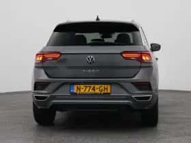 Volkswagen T-Roc (2021) thumbnail 10