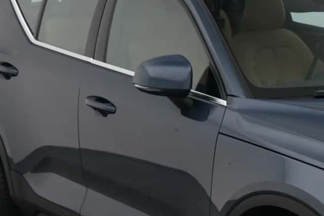 Volvo XC40 (2021) thumbnail 23