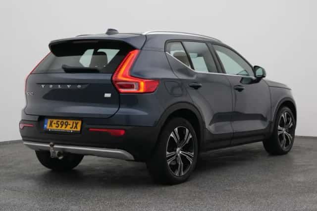 Volvo XC40 (2021) thumbnail 6