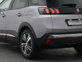 Peugeot 3008 (2021) thumbnail 18