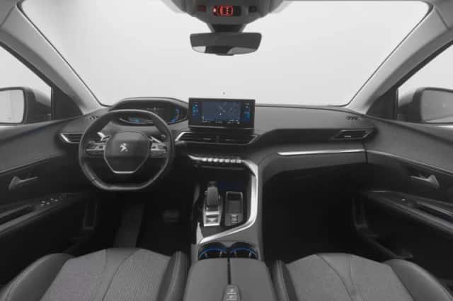 Peugeot 3008 (2021) thumbnail 3