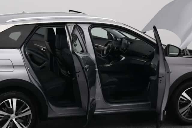 Peugeot 3008 (2021) thumbnail 34
