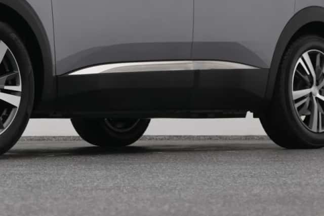 Peugeot 3008 (2021) thumbnail 37
