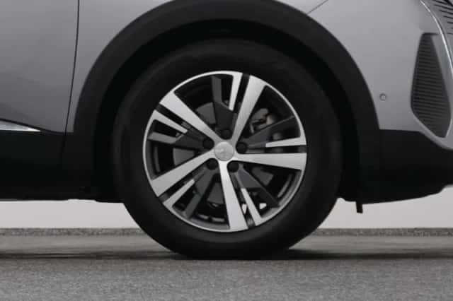 Peugeot 3008 (2021) thumbnail 42