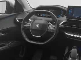 Peugeot 3008 (2021) thumbnail 7