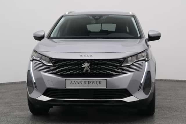 Peugeot 3008 (2021) thumbnail 9