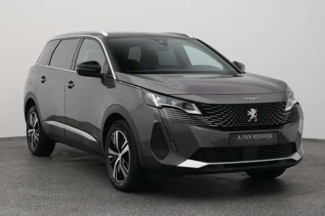 Peugeot 5008 (2023) thumbnail 2