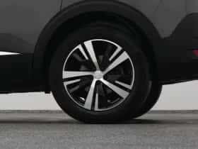 Peugeot 5008 (2023) thumbnail 40