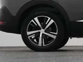 Peugeot 5008 (2023) thumbnail 41