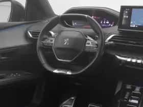 Peugeot 5008 (2023) thumbnail 7