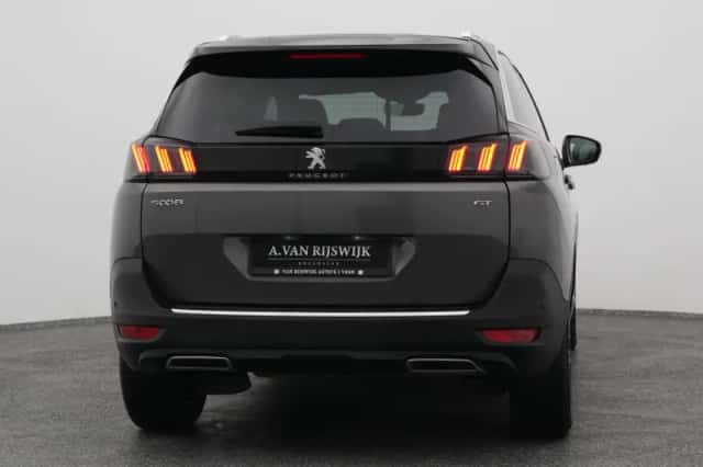 Peugeot 5008 (2023) thumbnail 10