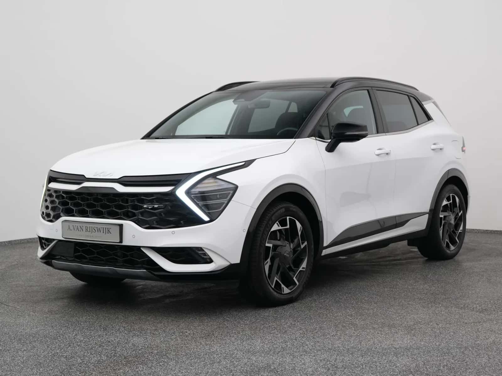 Kia Sportage (2023) — foto 1