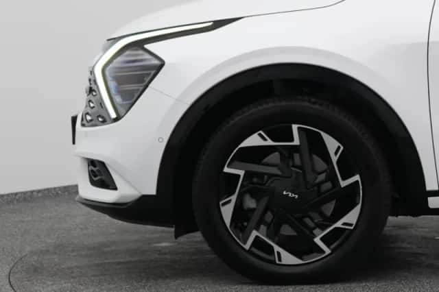 Kia Sportage (2023) thumbnail 21